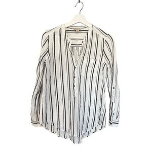 Lucky Brand Long Sleeve Top